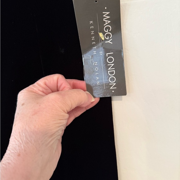 Maggy London Black Sheath Maxi Dress for Cocktail - Picture 6 of 7